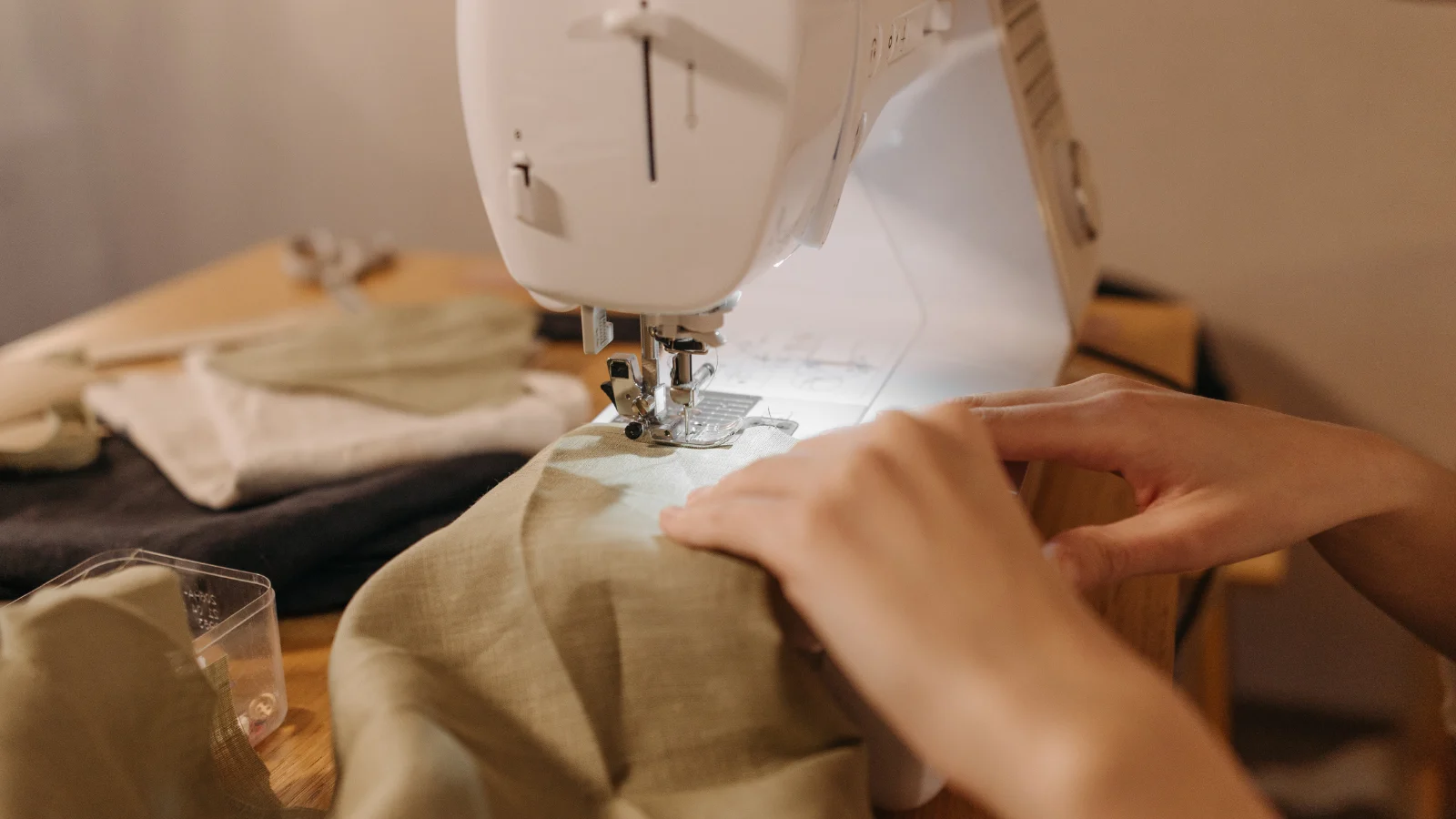 How to Sew Canvas Like a Pro: 10 Best Tips for Sewing Canvas